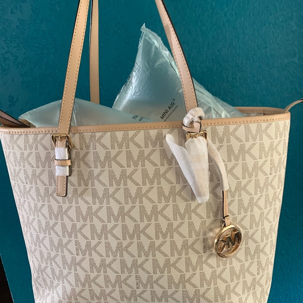 Michael Kors Handbag and Wallet